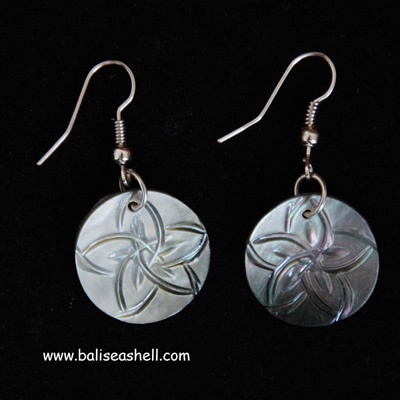 earring art sircle crafts pearl shell