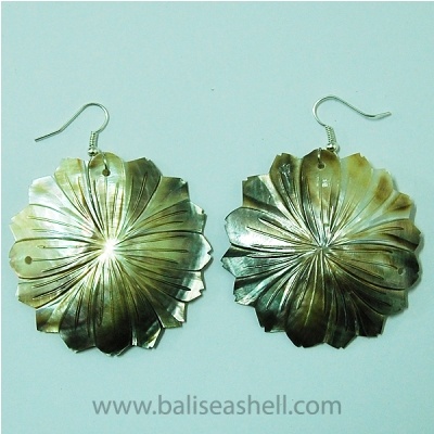 earring shell art caring