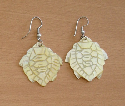 yellow mop shell earring