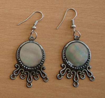 black mop earring