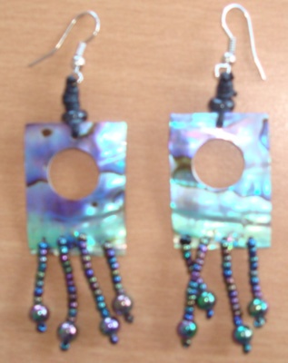 shell earring squere paua