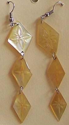 earring mop shell
