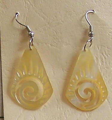 mop carving art earring