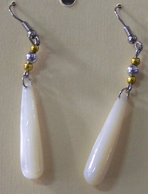 mop shell thick earring