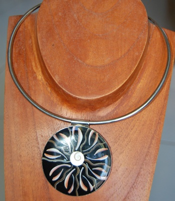 necklace shell with stainless plate