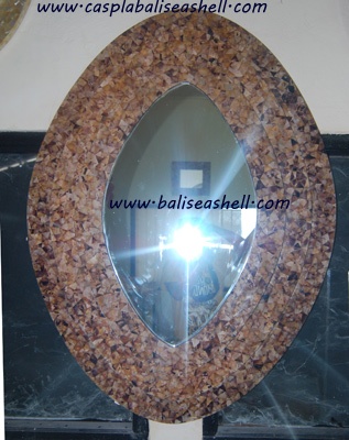 black pen lip shell mirror frame