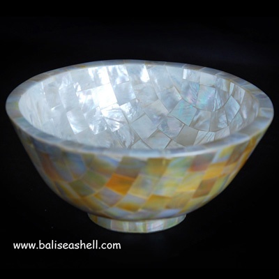 seashell crafts indonesia art