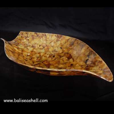 Bowl leaf brown pen