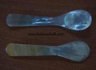 caviar spoon mother of pearl