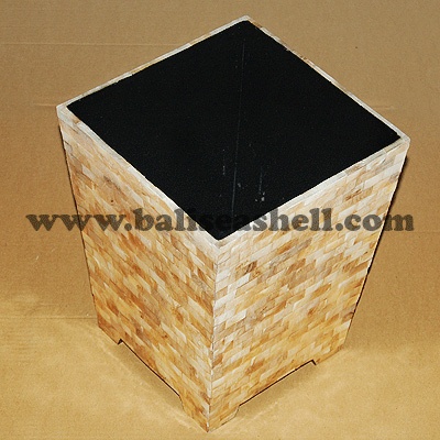 vases from capis cheap art