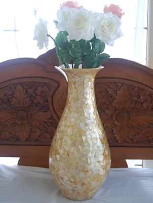 shell vases art indonesia
