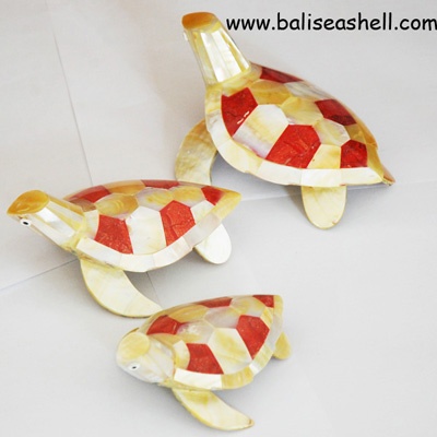 seashell handicrafts from bali