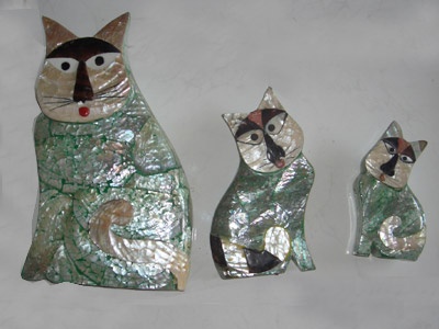 cat ornament green