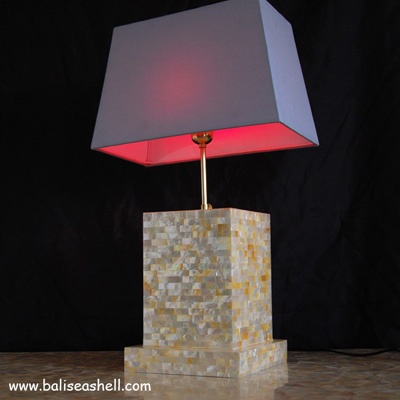mixed mop pearl shell lamp table art