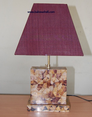 table lamp art indonesia from sea shell