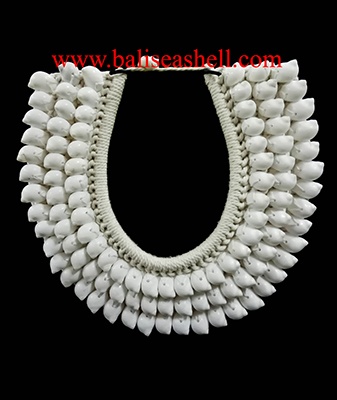 White Seashell inlay Art Decor Necklace