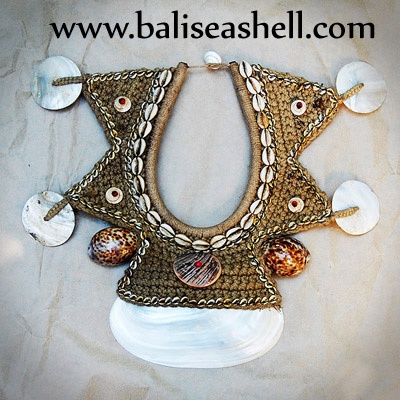 shell necklace art crafts and gifts