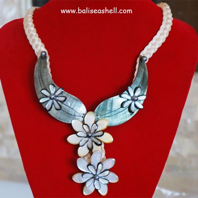 necklace shell jewelry producer