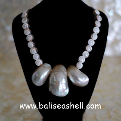 big pearl shell necklace indonesia