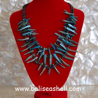 necklace with shell indonesia