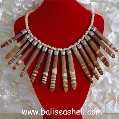 necklace shell unix coral part