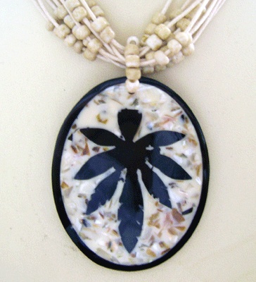 shell mosaic necklace with bead