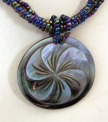 black mop necklace