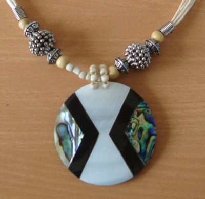 shell necklace