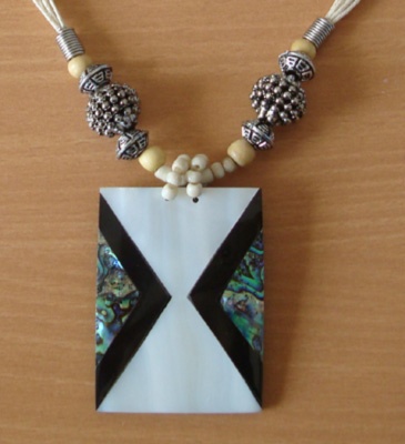 shell necklace