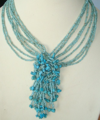necklace bead with stone art