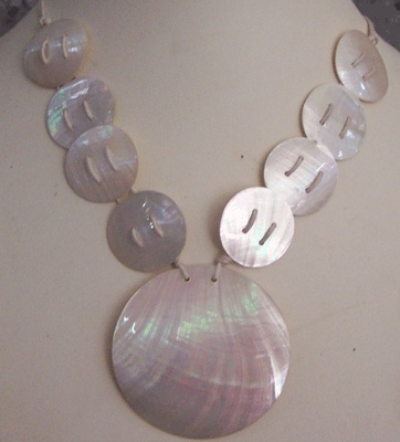 nautilus cut shell round pearl