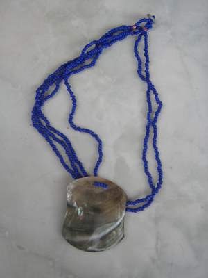VILLAR necklace shell black