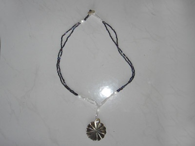 Flower sun carving shell necklace