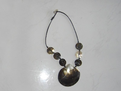 black shell pendant mixed