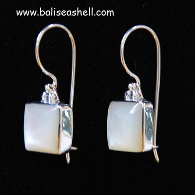 earring mop shell with silver