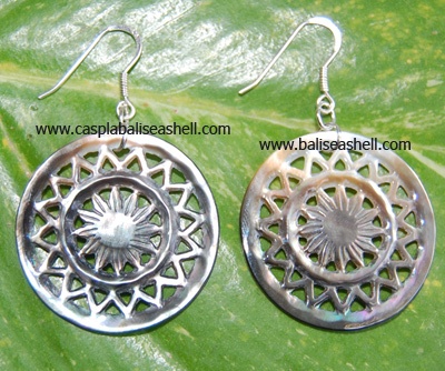 earring silver925 mop carving