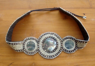 black mop shell belt