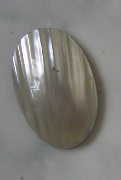 green small shell cut oval