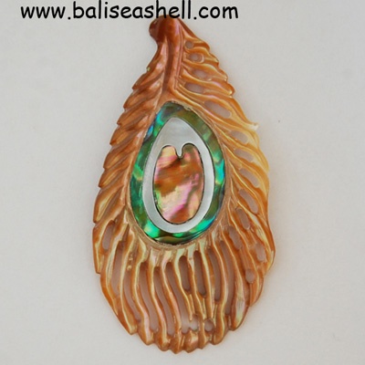 seashell carving for pendant