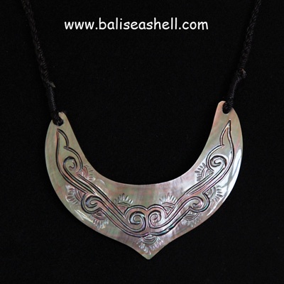 shell ncklace art jewelry indonesia