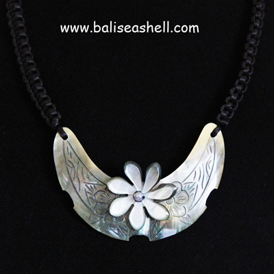 art shell jewelry necklace