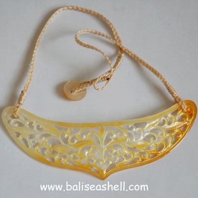 necklace shell carving art bali