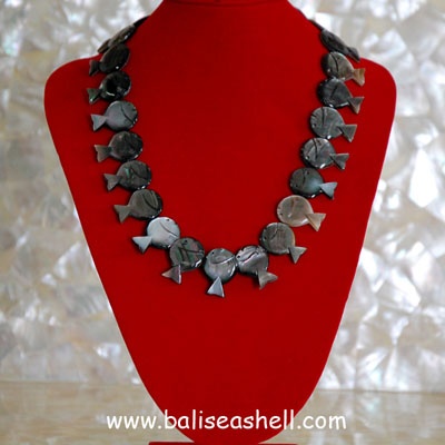 neecklace jewelry art fish ornament