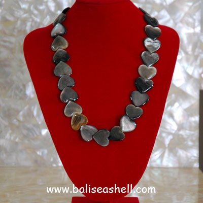 full love black pearl art necklace