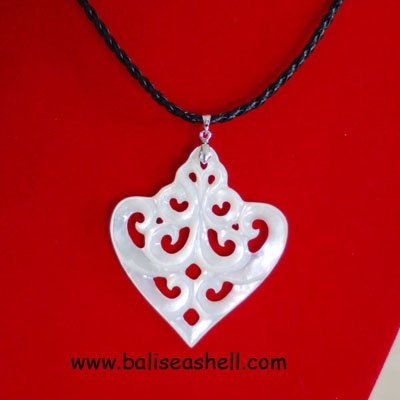 necklace carving art pendants