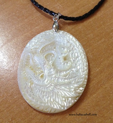 dragon art carving mop shell penants