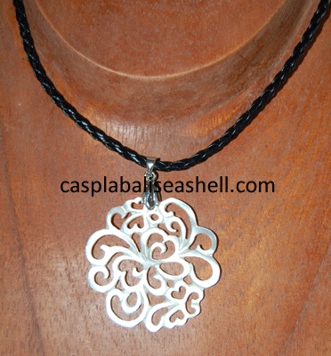 mother of pearl pendants carving