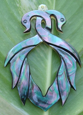 shell carving for pendants