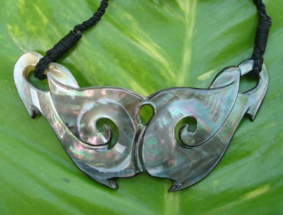 shell carving art