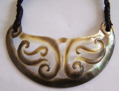 shell art carving